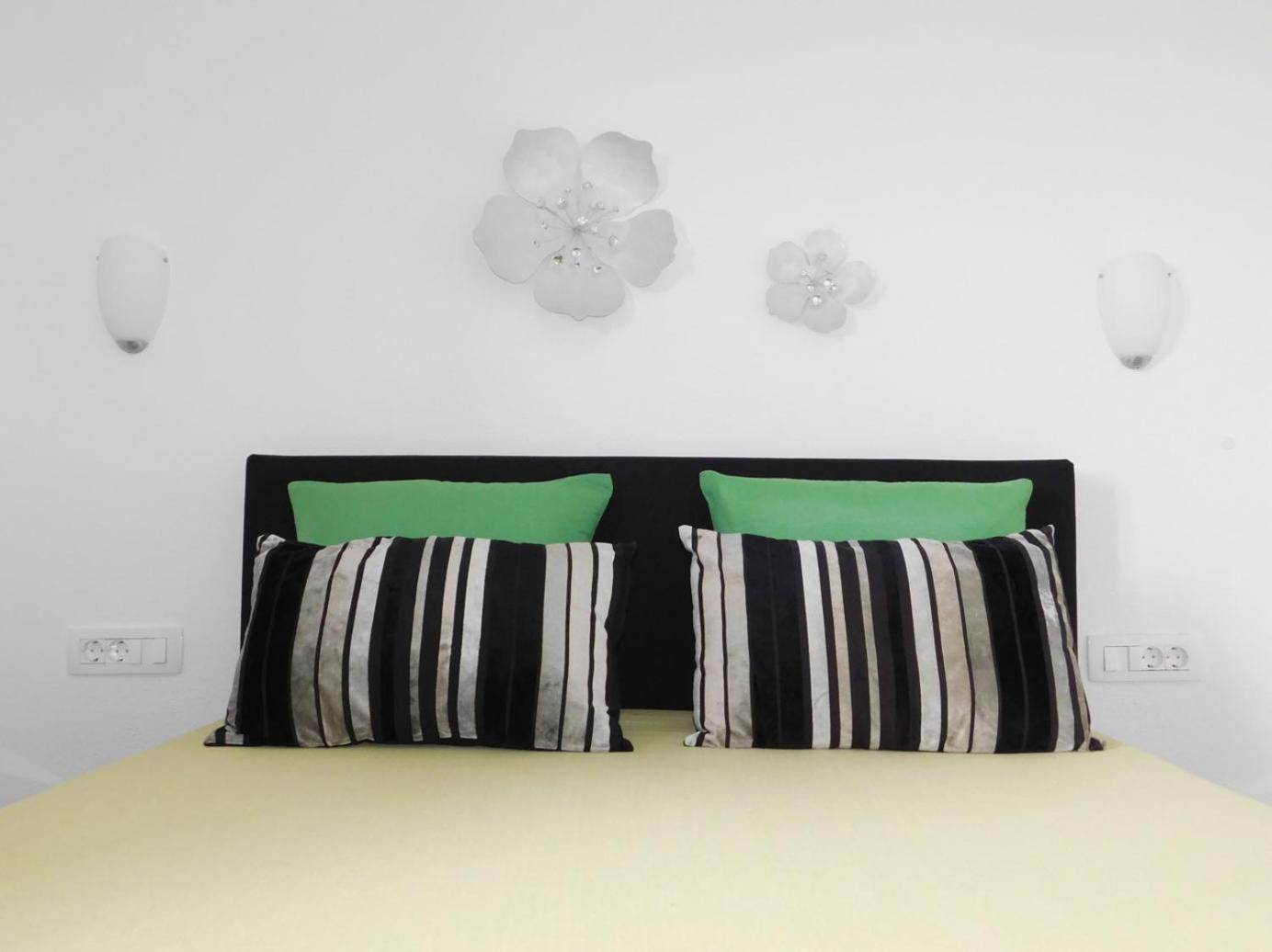 Villa Renata - Apartment Zeleni Povlja  Kültér fotó